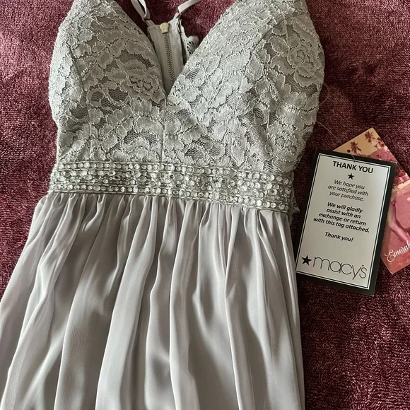 NWT Macy’s Emerald Sundae Gray maxi dress size Small, V neckline, front slit - Picture 13 of 15